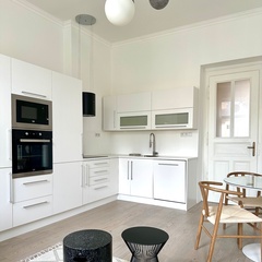 black side tables