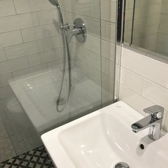 Verglaste Dusche